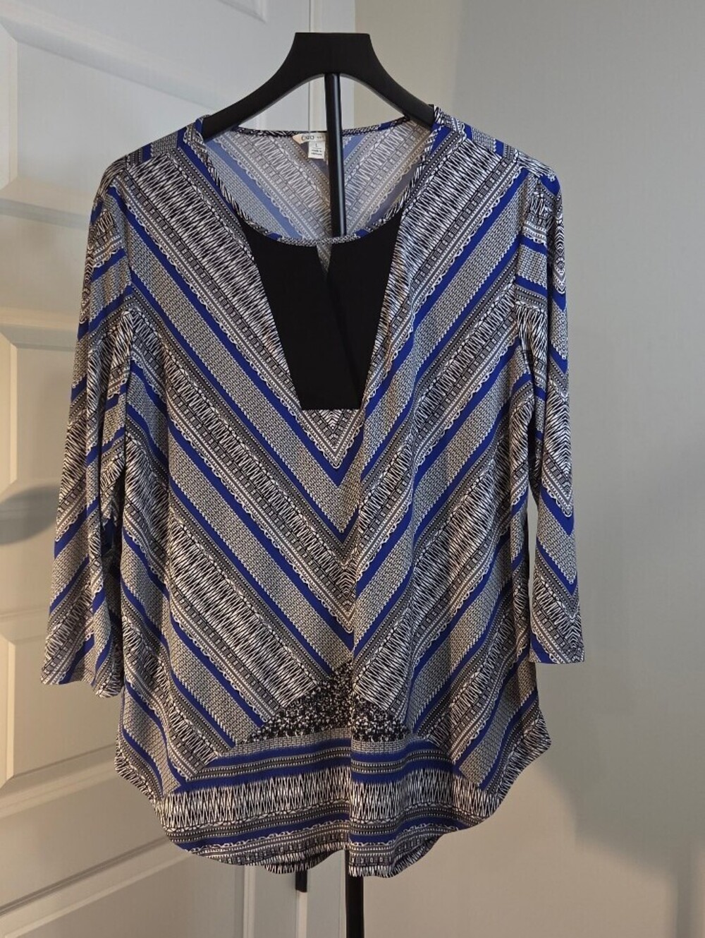 Cato Womens L Patterned Flowy Tunic Blouse with V-Neck